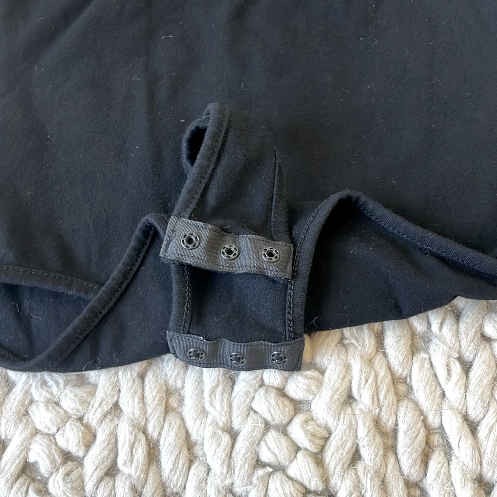 Black Cotton V-Neck Bodysuit - Size: S - Picture 3 of 4